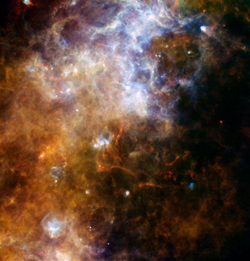 Wreckage of 13B-Year-Old 'Missing Link' Star Spotted