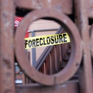 Calif. Lawyer: Break Back Into Your Foreclosed Homes