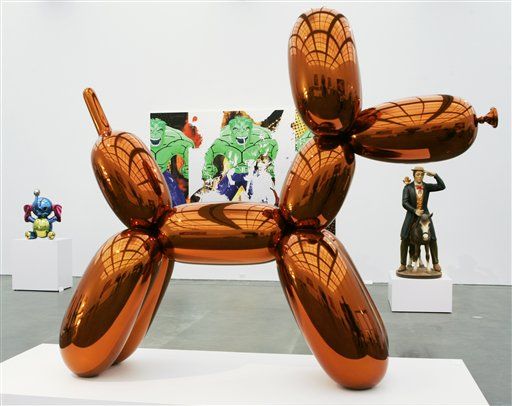 Jeff Koons Says He Owns Balloon Dogs