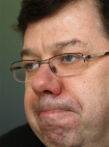 Ireland PM Cowen Quits as Party Leader