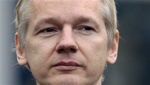 FBI Executes Warrants for Pro-WikiLeaks Hackers