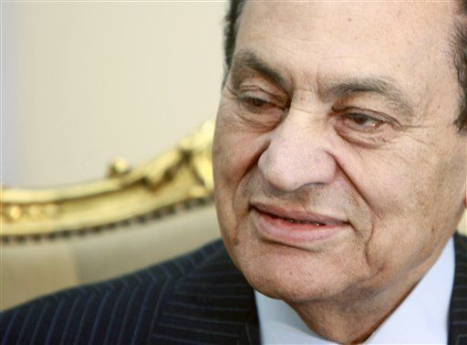 Mubarak Won't Go to Luxe German Clinic