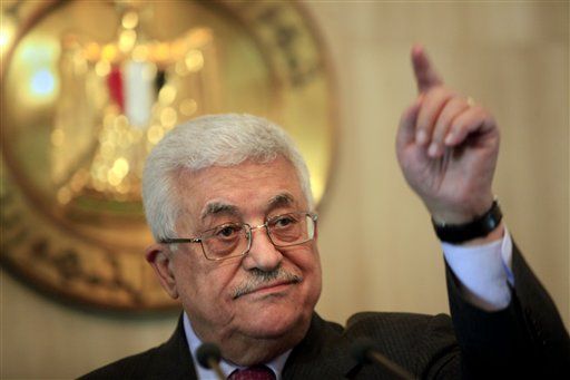Abbas Ousts Cabinet in Move Toward Elections