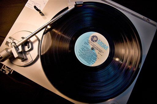 Vinyl Breathes Life Into Dying Music Sales