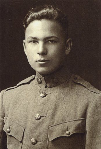 Frank Buckles, Last Surviving US World War I Veteran, Dead at 110