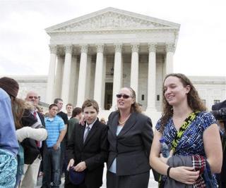 Supreme Court: Westboro Protests Protected
