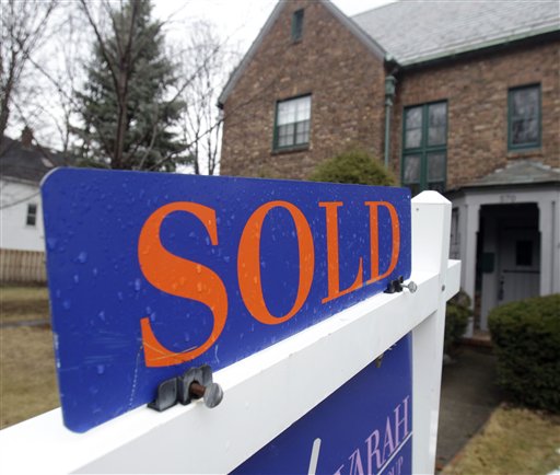 Housing Market: US Home Sales Fall 9.6%; Prices Fall to Lowest Level in 9 Years