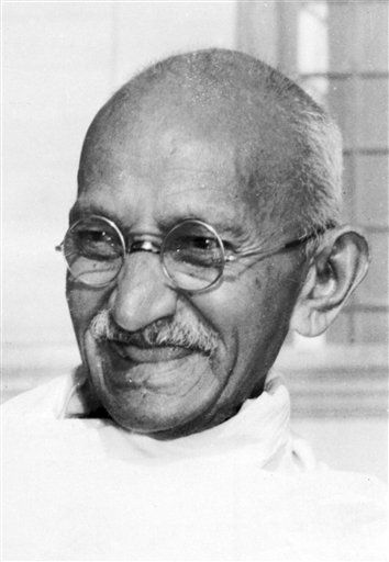 Mohandas Ghandi Biography: Book Says Indian Independence Leader Was Politically Inept, Self-Important, Sexually Deviant