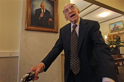 Walter Breuning, World's Oldest Man, Dies in Montana