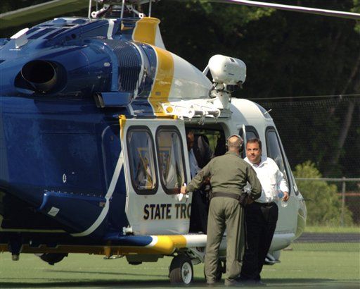 New Jersey Governor Chris Christie Repays NJ for 2 Helicopter Trips