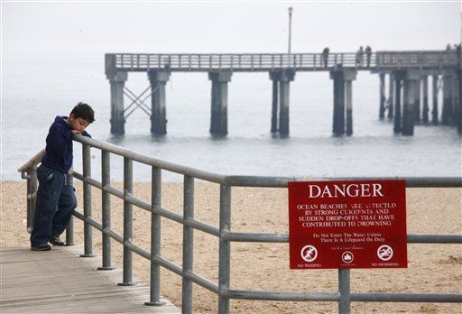 New York City Brighton Beach Boardwalk Shooting Kills Teen, Injures 4