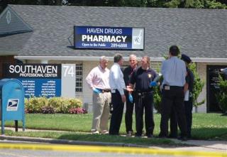 4 Shot Dead in NY Pharmacy Robbery