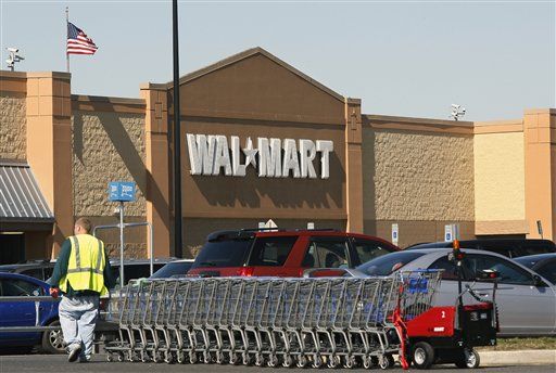 Supreme Court Sides With Wal-Mart in Sex Bias Case