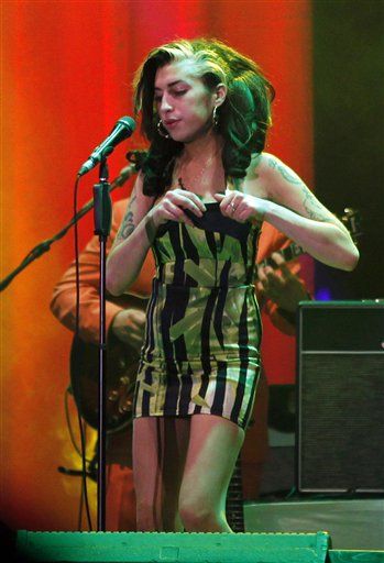 Amy Winehouse: Entire Tour Canceled After Disastrous Belgrade Show