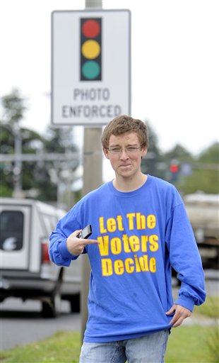 Washington Teen Josh Sutinen: Teen Seeking Signatures to Remove Traffic Cameras
