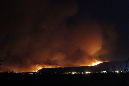 New Mexico Wildfire Threatens Los Alamos National Laboratory