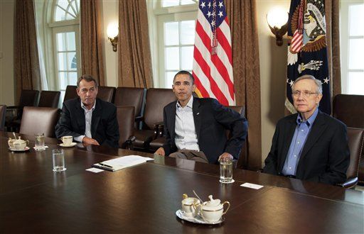 Debt Ceiling Showdown: Default Looms as John Boehner, Harry Reid Prepare Dueling Proposals