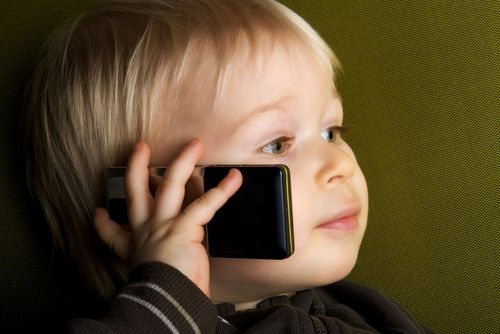Cellphones Won't Give Your Kid Brain Cancer: Study