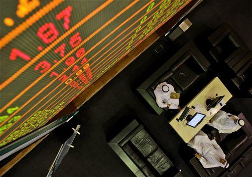S&P Credit Downgrade: Mideast Markets Open, Dive on US Credit Rating
