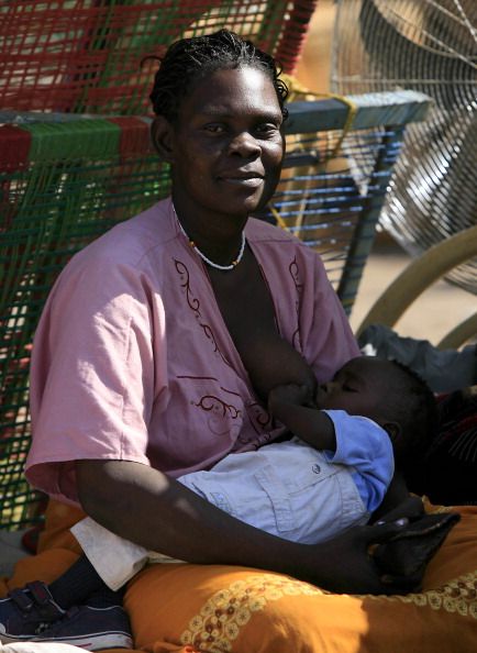 Breastfeeding Reduces Black Women's Cancer Risk