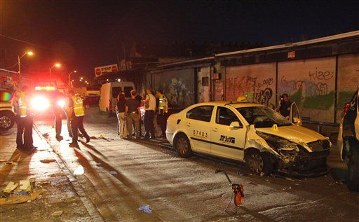 Man Steals Taxi, Stabs Several in Tel Aviv Attack
