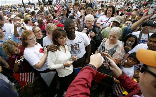 Palin Backs Republican Slate at Tea Party Rally in Des Moines, Iowa