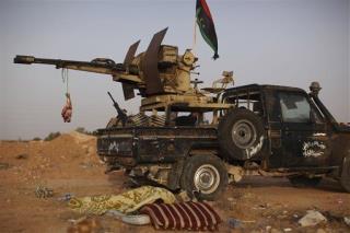 Libyan Convoy Rolls Into Niger