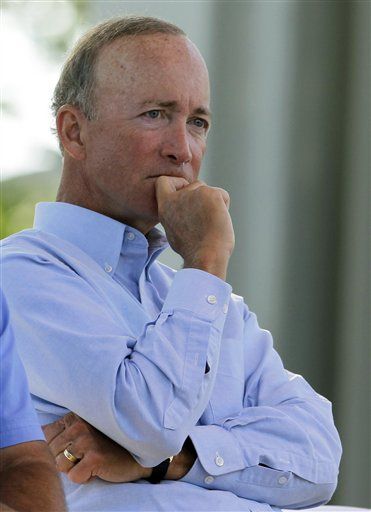 Mitch Daniels: Lay Off of Rick Perry