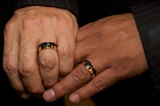 1 in 5 Same-Sex US Couples Married