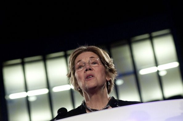 Elizabeth Warren Nearly Ties Scott Brown
