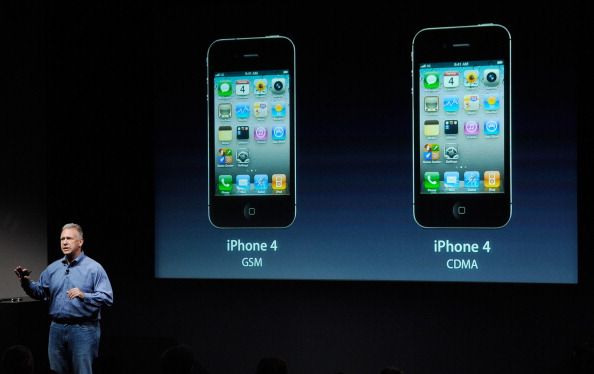 iPhone 4S Pre-Orders Sell Out in 12 Hours