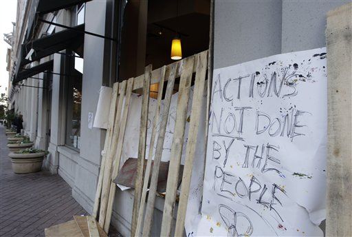 Occupy Oakland Protesters Decry, Debate Vandals