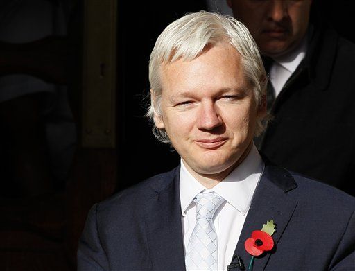 Julian Assange Postpones WikiLeaks' New Leaking System