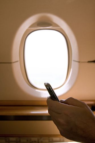Time to Relax Rules About Electronics on Planes