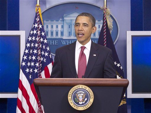 Obama Stumps for Payroll Tax Cut, Tells GOP to Keep Tax Pledge