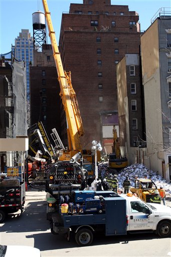 NYC Inspector Charged in Crane Collapse
