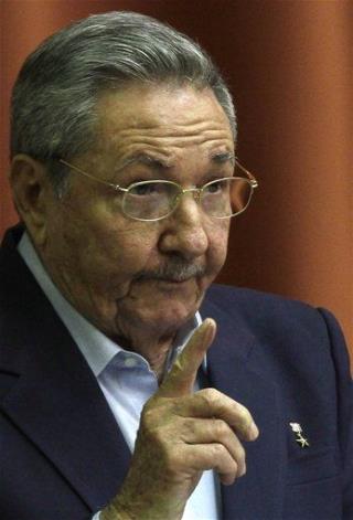 Cuba to Free 2,900 Prisoners