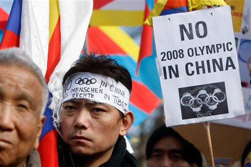 Tibet Protests Could Snuff Olympic Torch's UK Visit