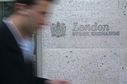 London Bankers Drown Sorrows at Easter