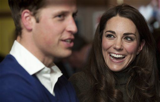 Prince William Gives Kate a Black Lab Puppy
