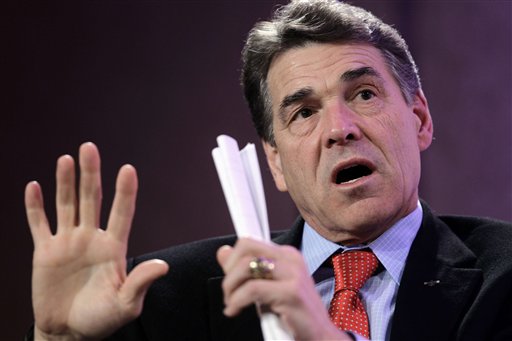 Rick Perry Quits, Endorses 'Not Perfect' Newt Gingrich