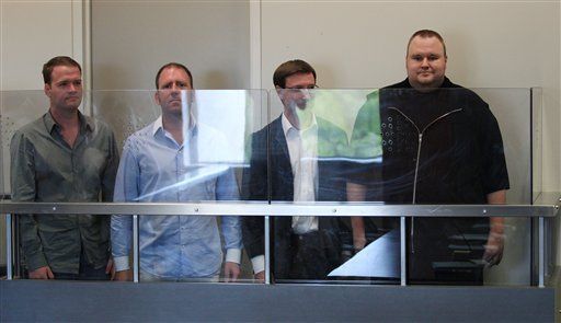 Megaupload Founder Hid From Cops in Panic Room
