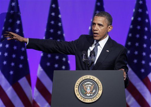 Obama Looks to Bludgeon Romney With Buffett Rule