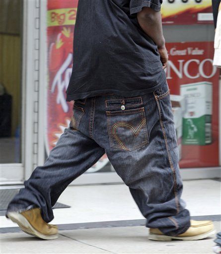 Man Tries to Enter Plea, Gets Jailed for Saggy Pants