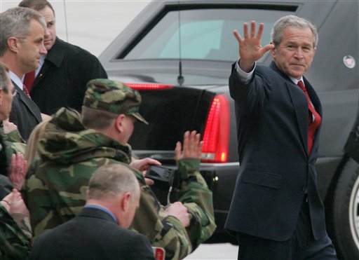Bush Praises Iraqi Offensive