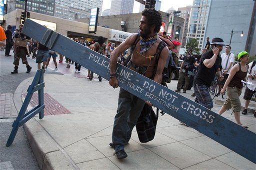 Chicago Busts 18 in NATO Protests