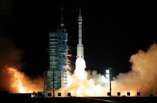 China Readies for 1st Manned Space Docking