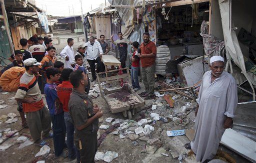 14 Dead in Double-Bombing in Baghdad Market