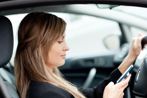 New Mobile App Rates Teens' Driving