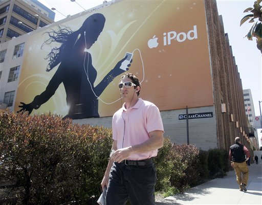 Apple Pips Wal-Mart to Become No. 1 Music Store